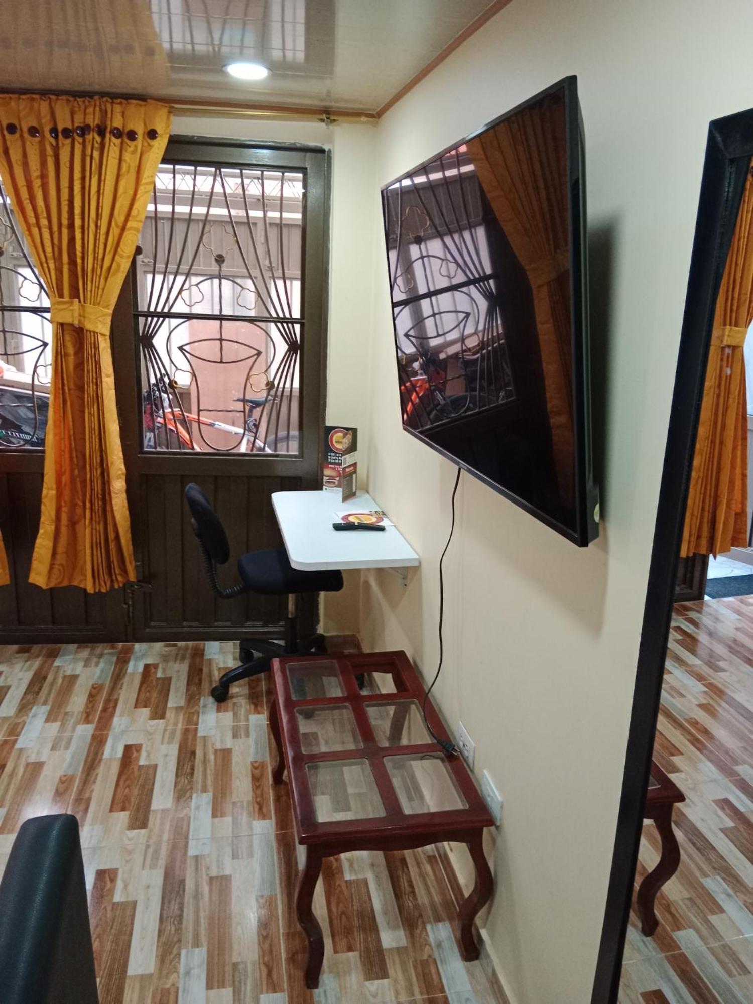 Aparta Estudio Cerca Al Aeropuerto Espectacular 2 ボゴタ エクステリア 写真